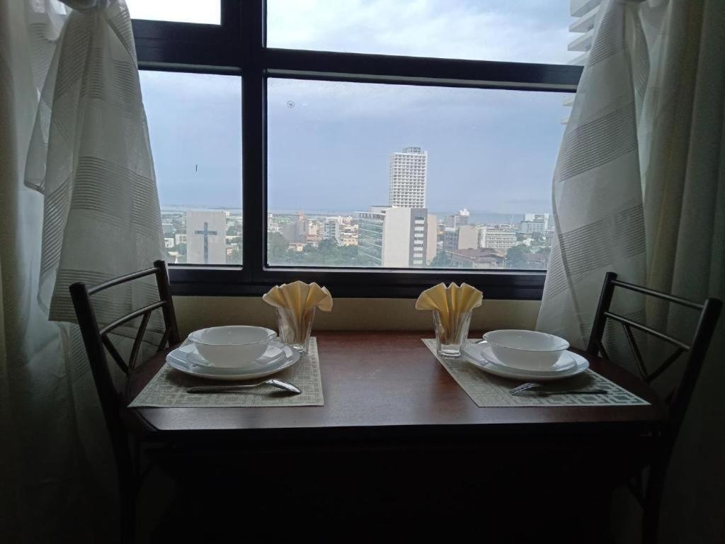 Apartamento Horizon 101 A2 Shortwalk Robinson Mall Mango Square Bar Cebú Exterior foto